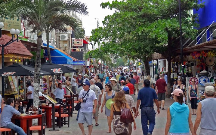 La Quinta Avenida Playa del Carmen