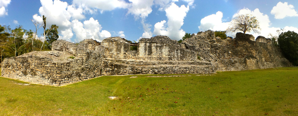 Zona Arqueológica de Kohunlich Zona Arqueológica de Kohunlich