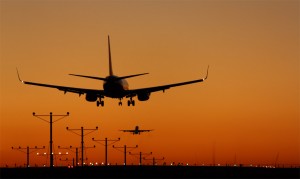 Avión aterrizando. Foto de Internet.