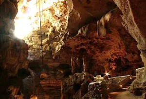 Grutas de X’Tacumbilxuna’An.  Foto de Internet