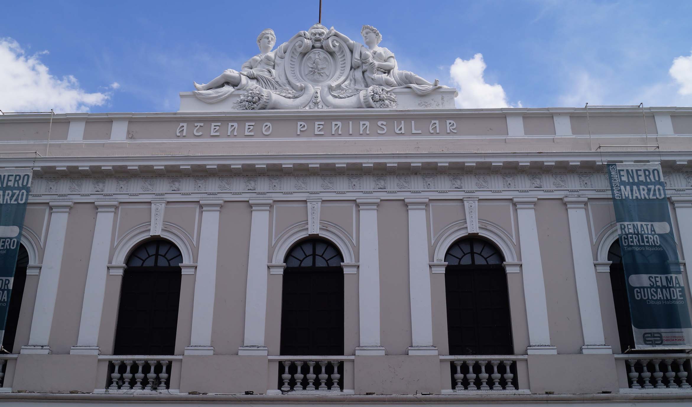 Ateneo Penínsular - Foto Lluvia Magaña.