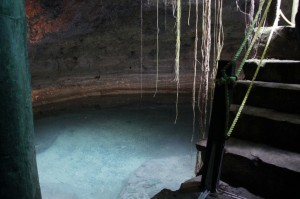 Cenote Tivoli - Imagen de yucatan.com.mx